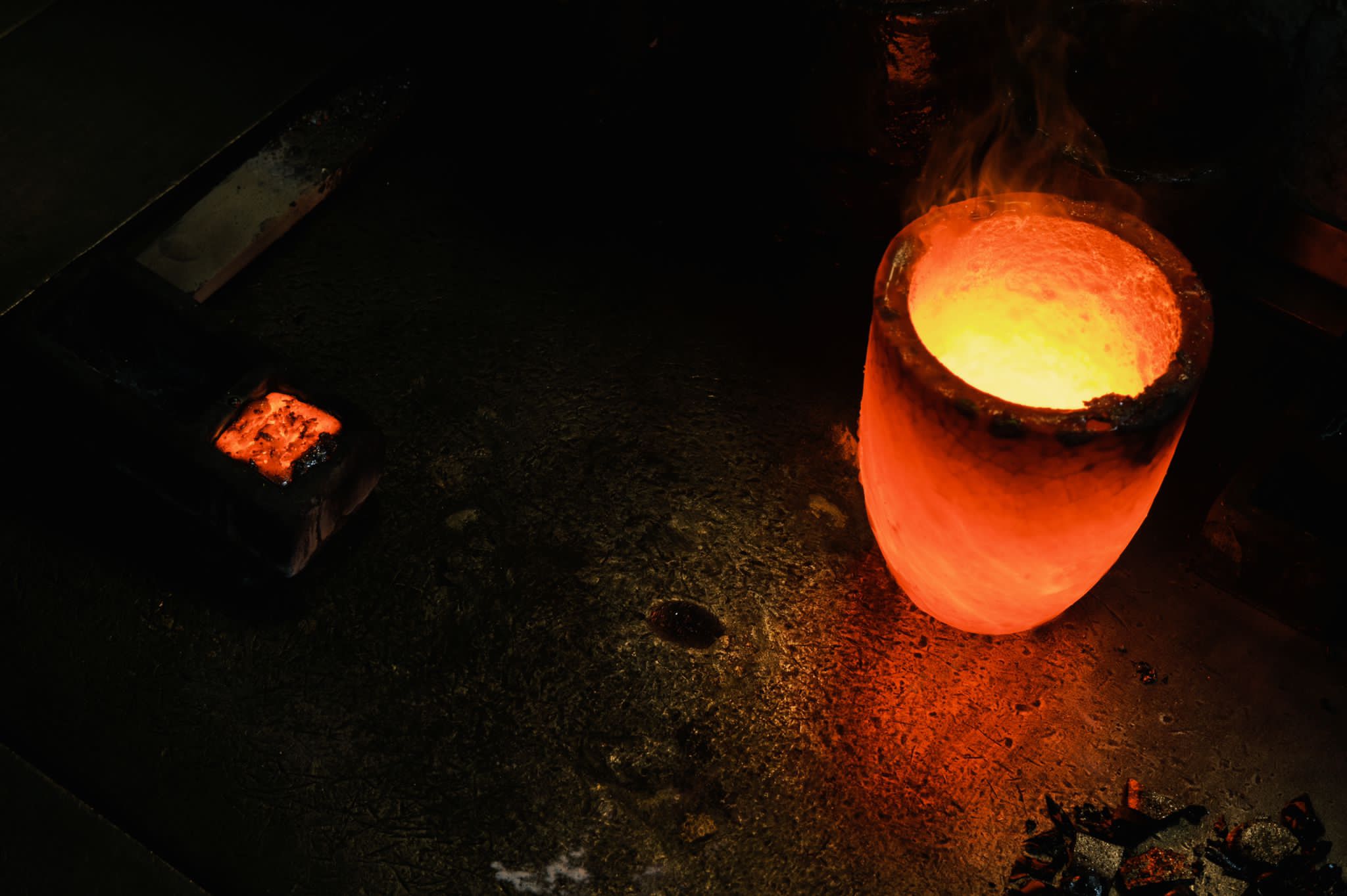 Smelting gold for jewellery reclamation